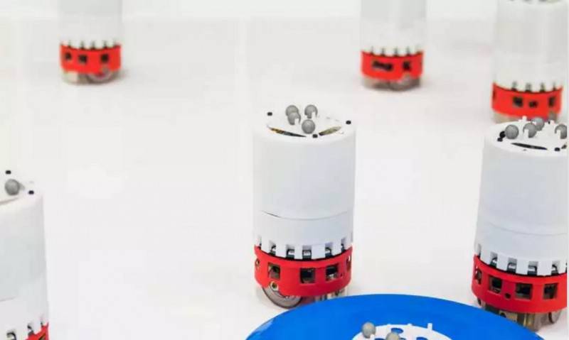 Bioinspired�C(j��)����Ⱥ�w���Թ�����